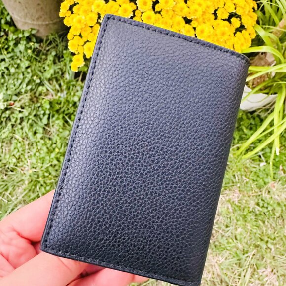 CD Icon Vertical Bifold Card Holder GWP - Picture 6 of 14